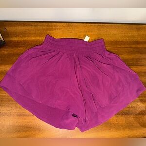 Lululemon shorts xxs